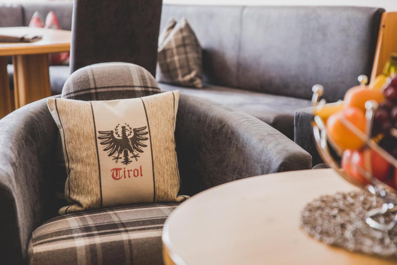 Haus Sunnbichl Apartment Fiss Bagian luar foto