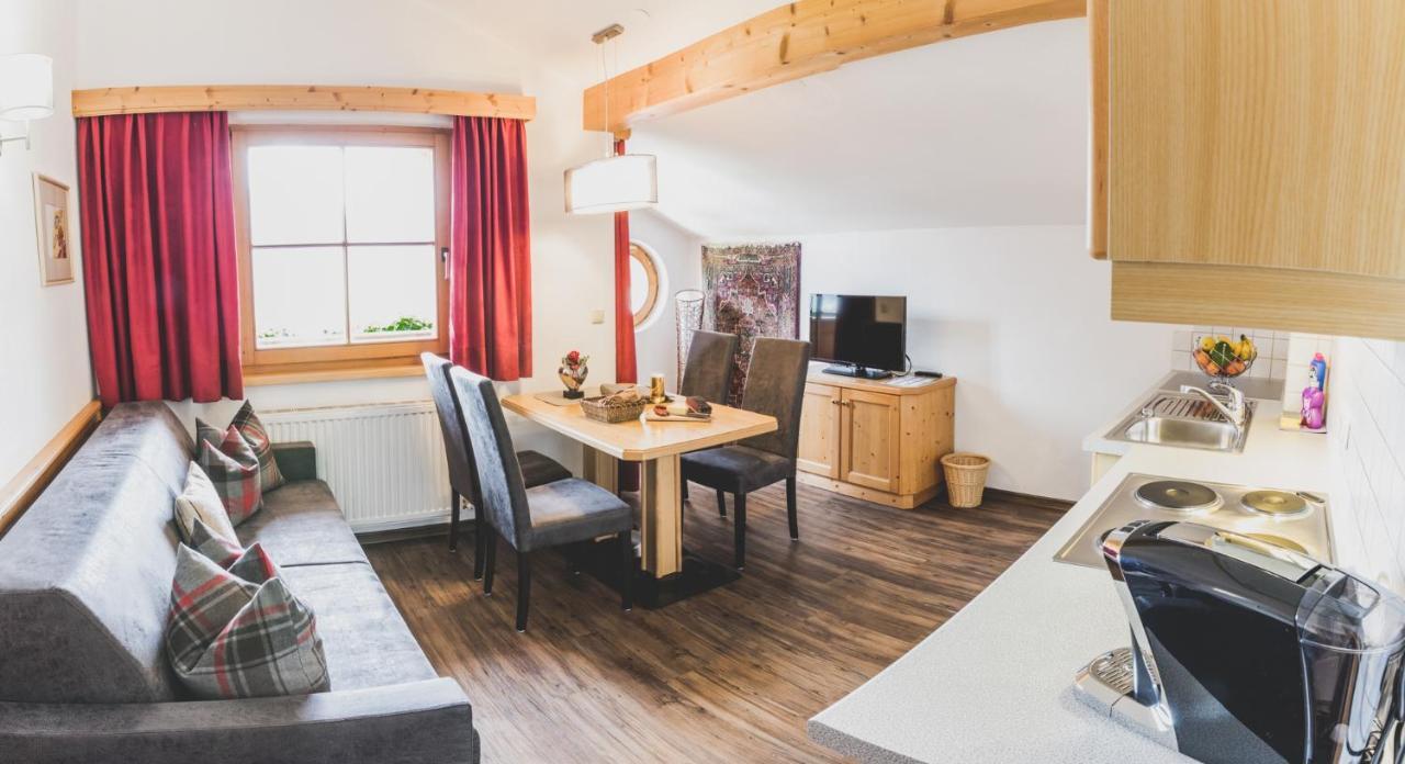 Haus Sunnbichl Apartment Fiss Bagian luar foto