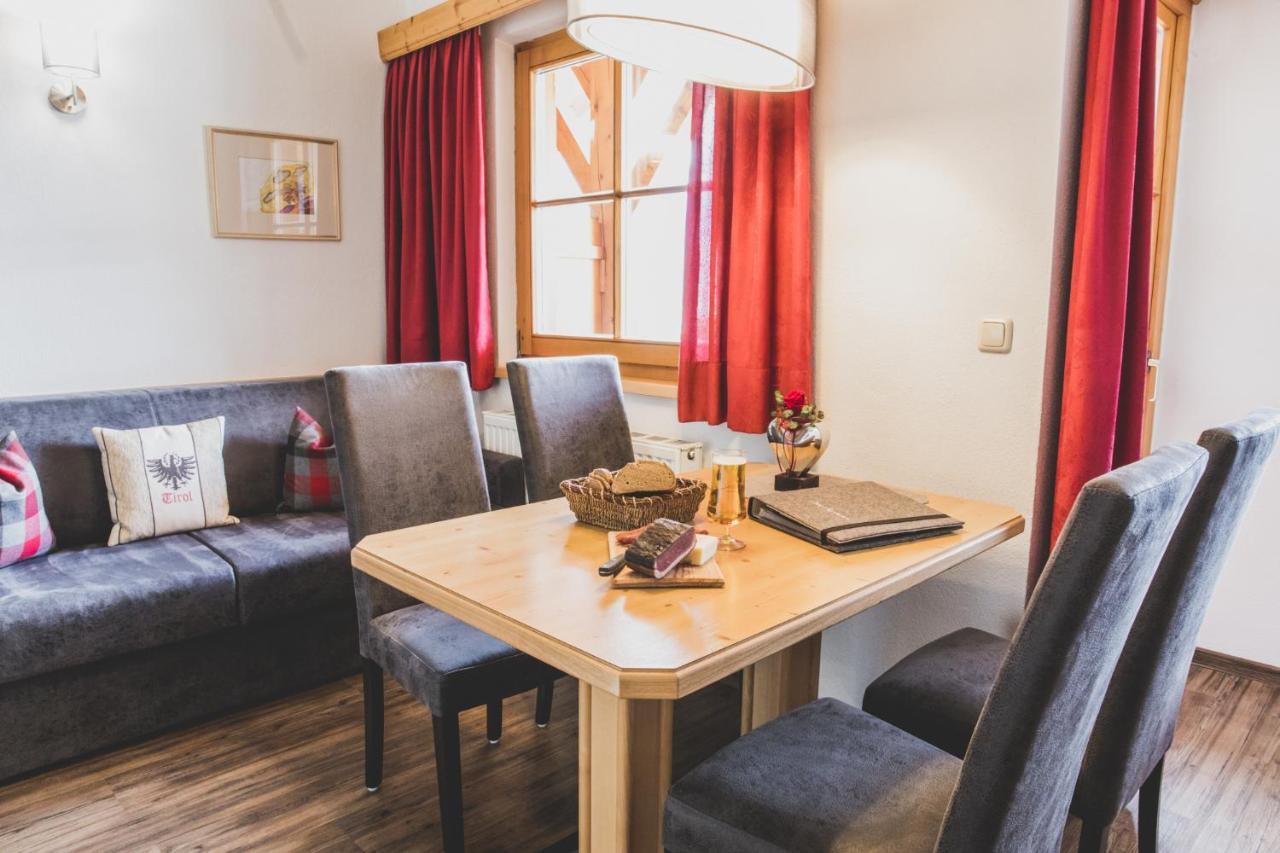 Haus Sunnbichl Apartment Fiss Bagian luar foto