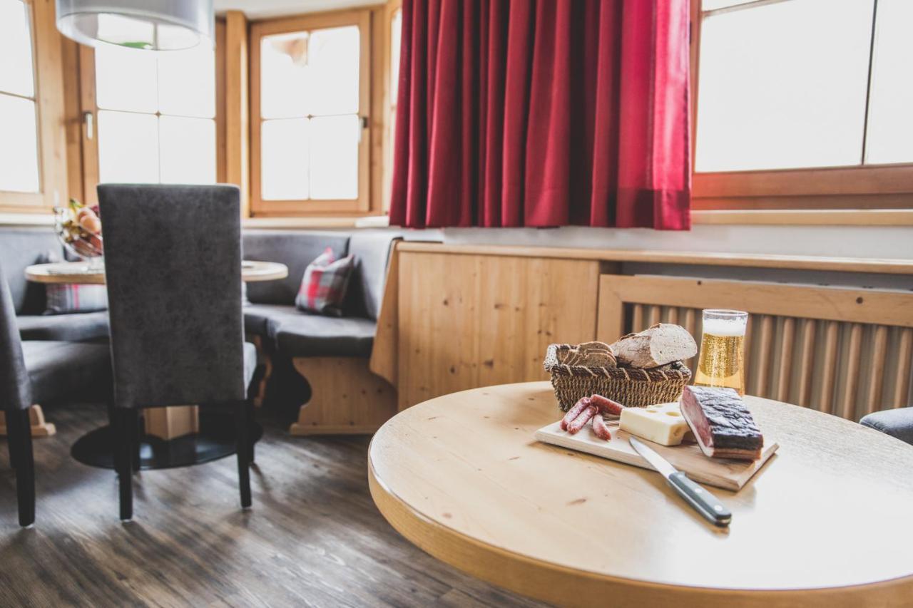 Haus Sunnbichl Apartment Fiss Bagian luar foto